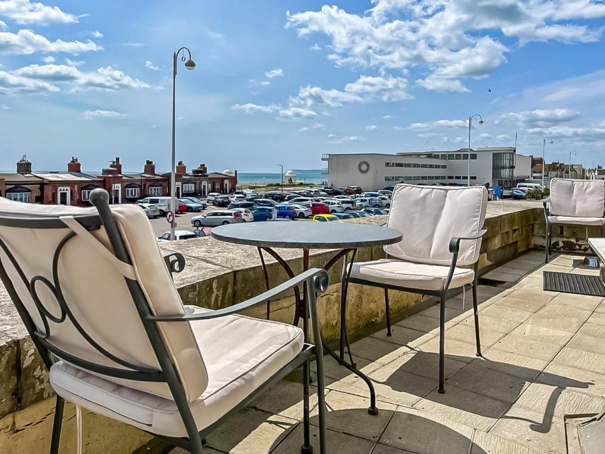 Crossways Mansions Villa Bexhill-on-Sea Bagian luar foto